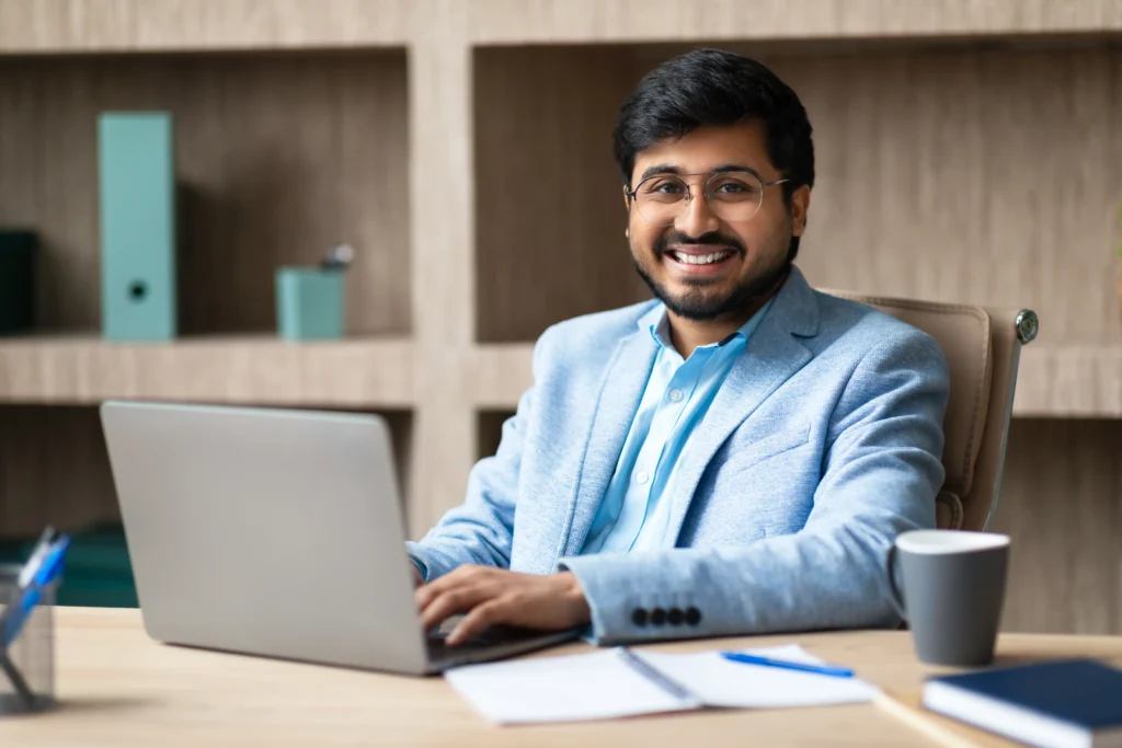 Data Analyst Salary in Hyderabad showing salary trends, career growth, and earning potential for freshers and experienced professionals.